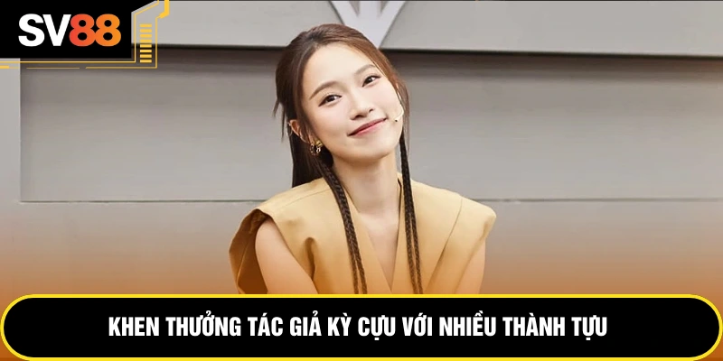 Khen thưởng tác giả kỳ cựu với nhiều thành tựu